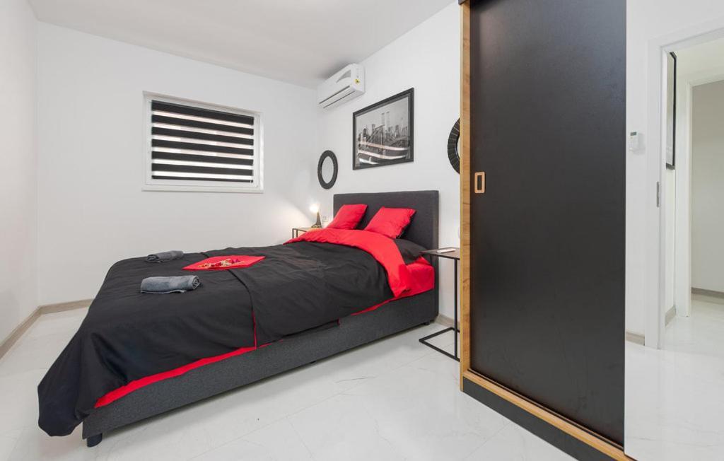 Luxurioeses Penthouse Welle Mit Whirlpool, Grill Und Meerblick Vir Exterior photo