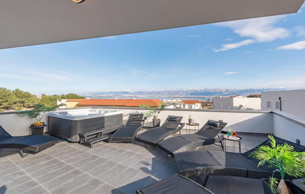 Luxurioeses Penthouse Welle Mit Whirlpool, Grill Und Meerblick Vir Exterior photo