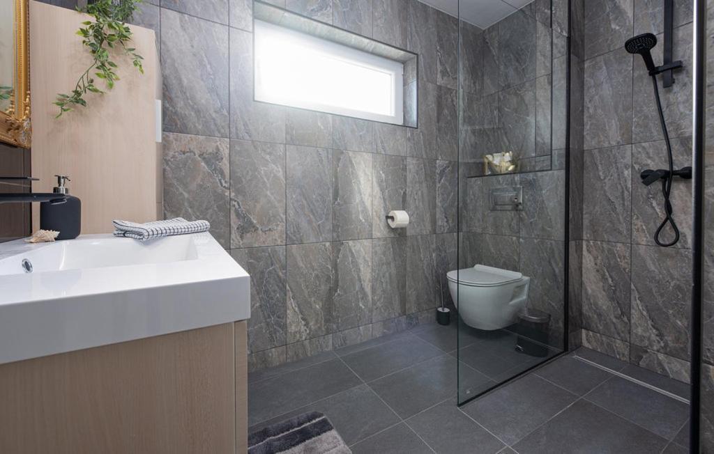 Luxurioeses Penthouse Welle Mit Whirlpool, Grill Und Meerblick Vir Exterior photo