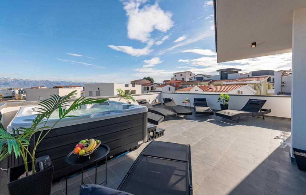Luxurioeses Penthouse Welle Mit Whirlpool, Grill Und Meerblick Vir Exterior photo